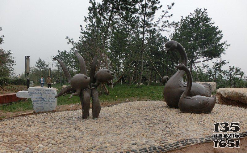 小蝌蚪找媽媽公園動物銅雕 媽媽雕塑頭像簡介藝術(shù)節(jié)丹森圖片