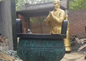 三足青銅鼎雕塑 