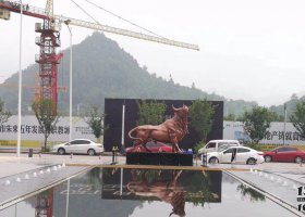 城市廣場鑄銅牛雕塑 