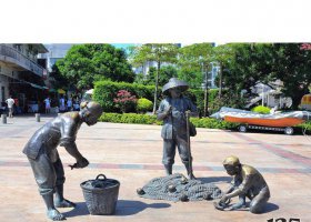 漁文化捕魚人物銅雕 