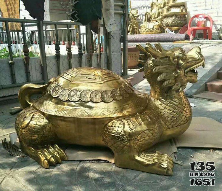 銅雕鎮(zhèn)宅神獸龍龜?shù)袼?龍龜?shù)袼芫坝^羅漢紫禁含義圖片