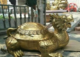 銅雕鎮(zhèn)宅神獸龍龜?shù)袼?龍龜?shù)袼芫坝^羅漢紫禁含義