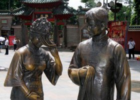 公園娶親人物銅雕 