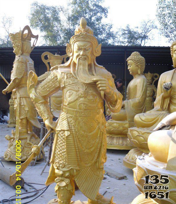 江鎮(zhèn)關(guān)二爺玻璃鋼仿銅人物雕塑 圖片