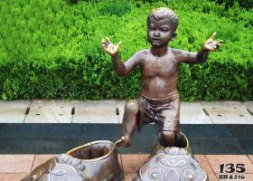 穿老虎鞋的小孩公園小品玻璃鋼仿銅雕塑 老虎雕塑教程木制鋁合金壁掛