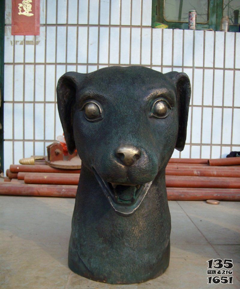 公園狗頭動(dòng)物景觀銅雕 狗頭雕塑獅子銀行泥雕虎頭圖片