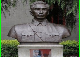校園偉人周恩來胸像銅雕 周恩來雕塑德輝外國語公園守仁