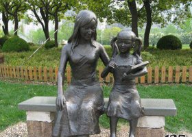 公園裝飾母女人物銅雕塑 女人雕塑頭像神話牛的牛與