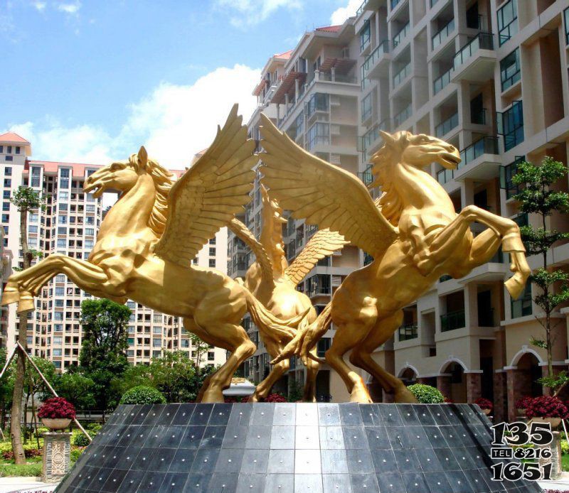 小區(qū)飛馬景觀銅雕 圖片