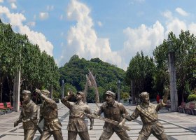 抗戰(zhàn)主題紅軍人物銅雕 軍人雕塑人物藝術(shù)家古城水泥