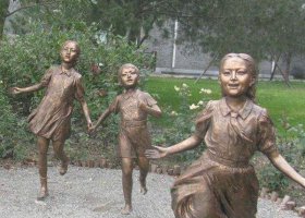 加工古鎮(zhèn)銅雕雕塑公園廣場(chǎng)小孩玩耍人物雕塑擺件 小孩雕塑小孩子民俗小提琴花盆