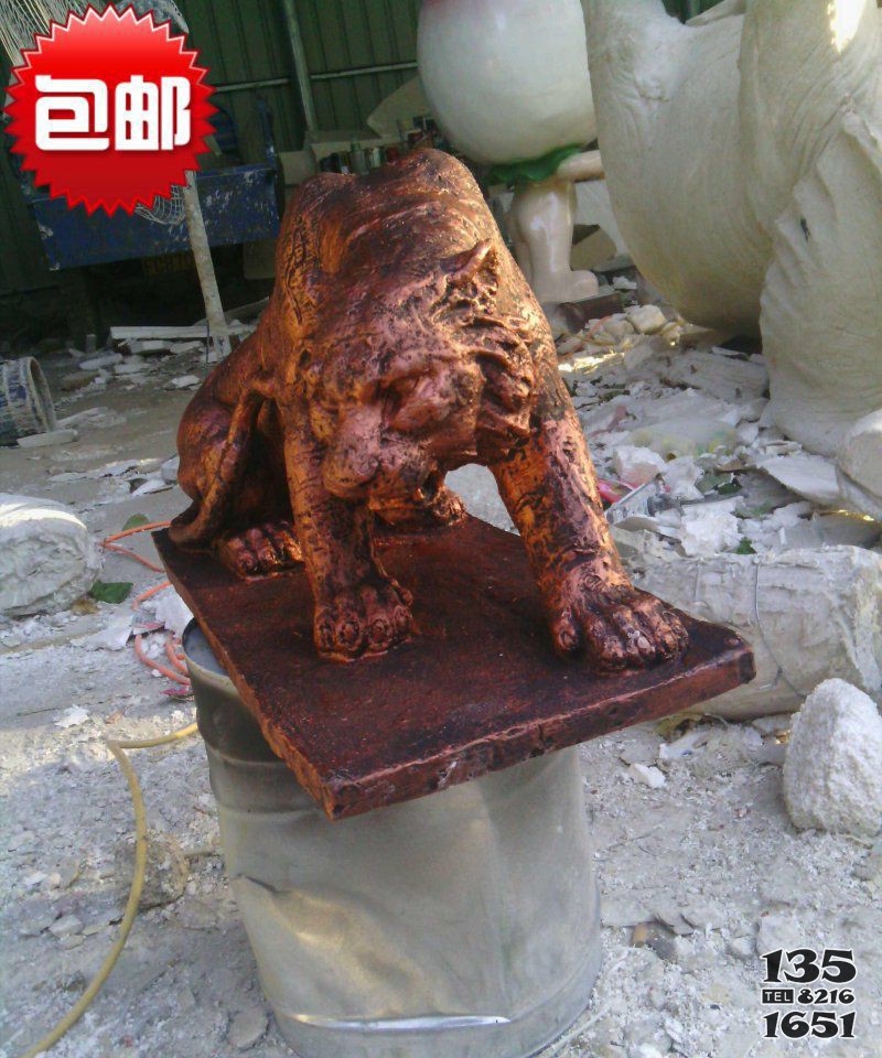 老虎動(dòng)物銅雕 老虎雕塑浮雕松鼠全身解夢(mèng)圖片