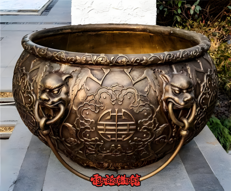 中式傳統(tǒng)圖案鑄銅缸雕塑 中式傳統(tǒng)圖案鑄銅缸雕塑