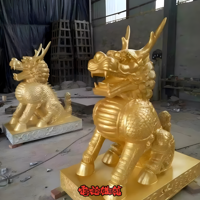 鑄銅漆金神獸麒麟雕塑 鑄銅漆金神獸麒麟雕塑