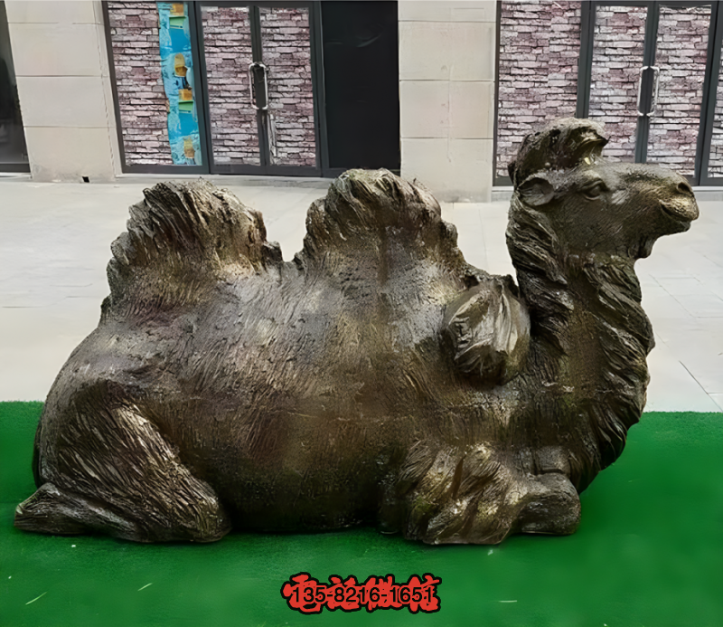 純銅鑄造臥姿駱駝雕塑 純銅鑄造臥姿駱駝雕塑